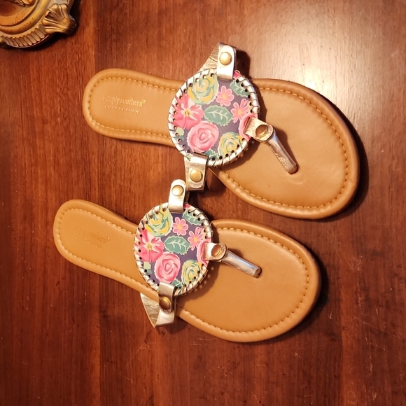 Simply Southern Shoes - Simply Southern Medallion Flip Flops 9